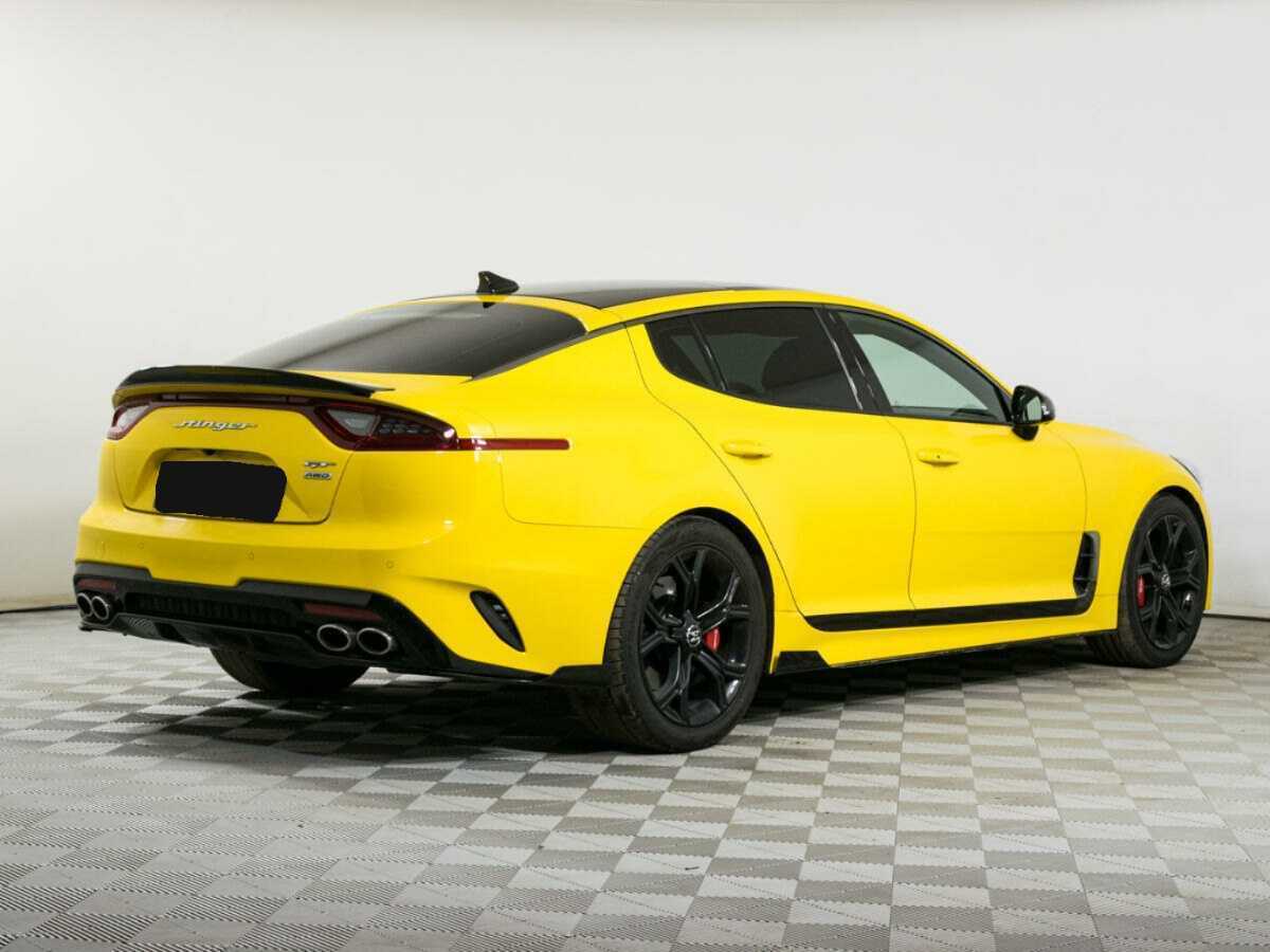 Купить Kia Stinger с пробегом. Фото: #3