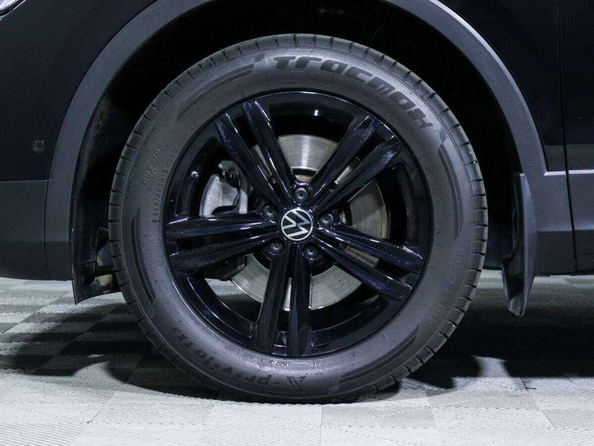 Купить Volkswagen Tiguan с пробегом. Фото: #14