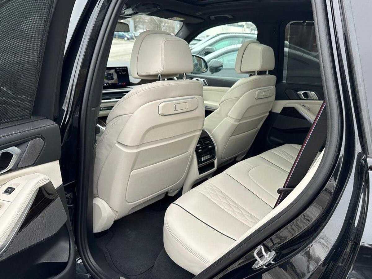 Купить BMW X5 с пробегом. Фото: #18