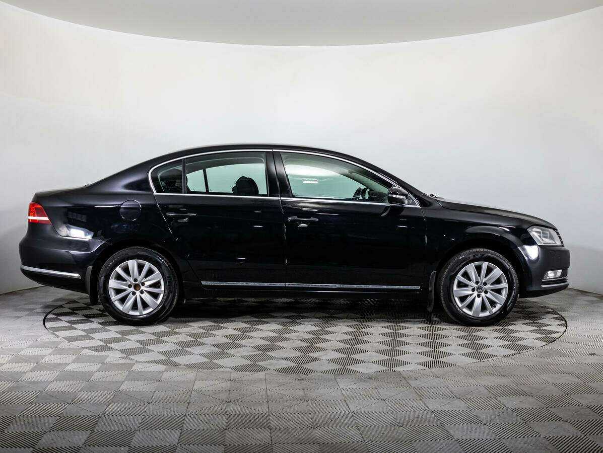 Купить Volkswagen Passat с пробегом. Фото: #3