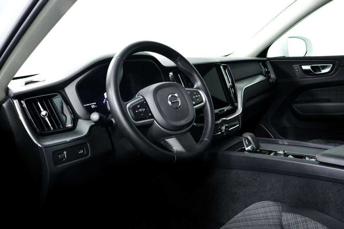 Купить Volvo XC60 с пробегом. Фото: #12