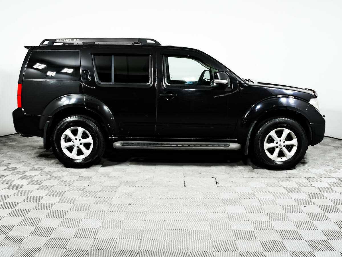 Купить Nissan Pathfinder с пробегом. Фото: #3