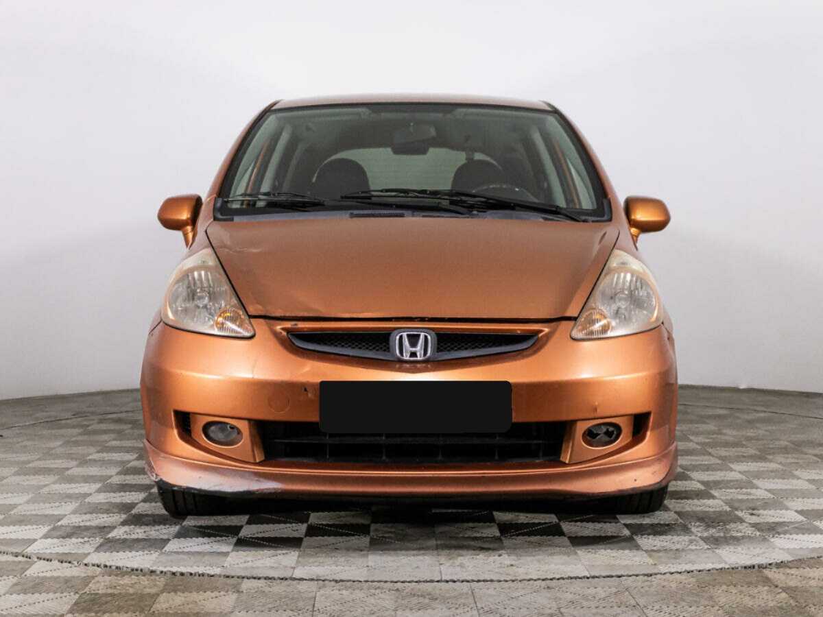 Купить Honda Fit с пробегом. Фото: #1