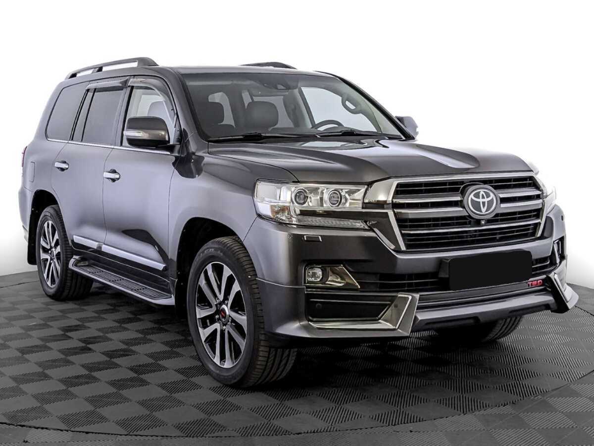 Купить Toyota Land Cruiser с пробегом. Фото: #2