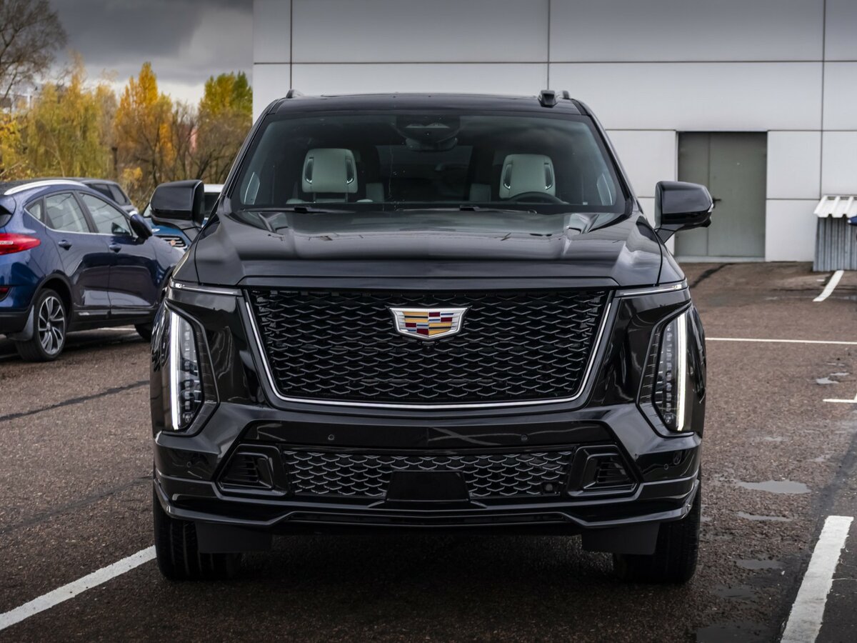 Купить Cadillac Escalade-V с пробегом. Фото: #3
