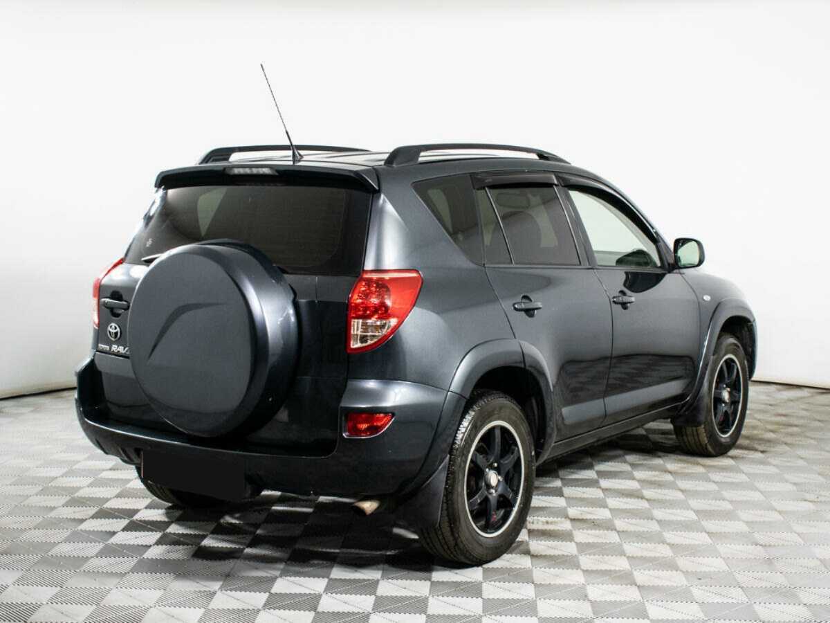 Купить Toyota RAV4 с пробегом. Фото: #3
