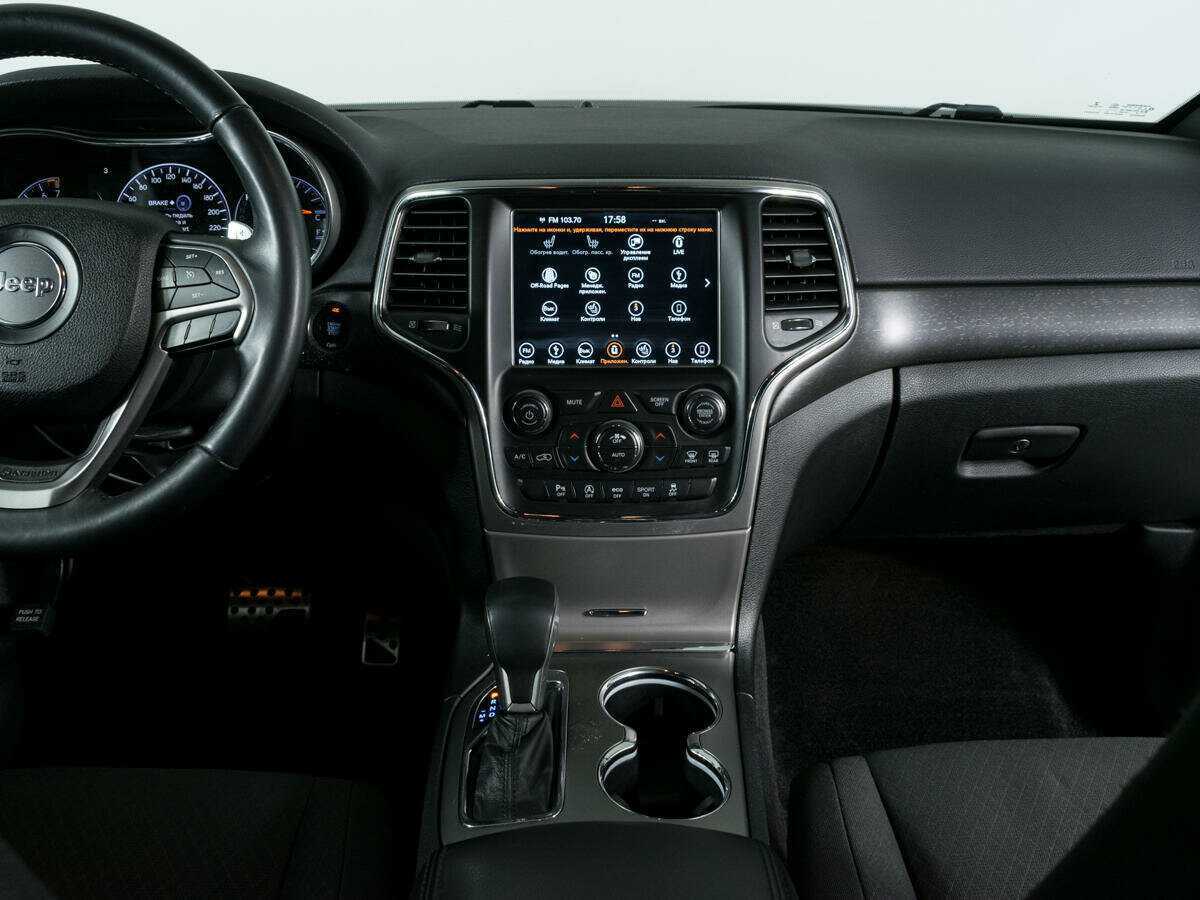 Купить Jeep Grand Cherokee с пробегом. Фото: #10