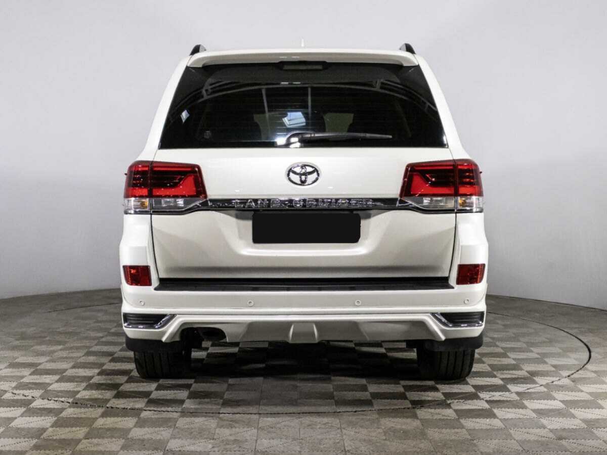 Купить Toyota Land Cruiser с пробегом. Фото: #5
