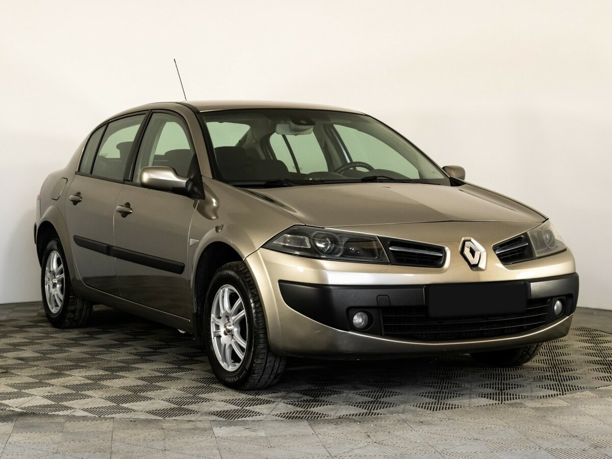Купить Renault Megane с пробегом. Фото: #2