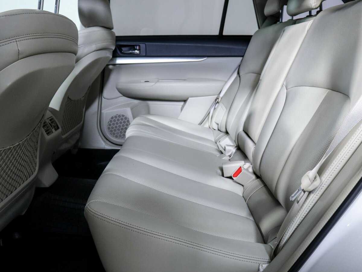 Купить Subaru Outback с пробегом. Фото: #6