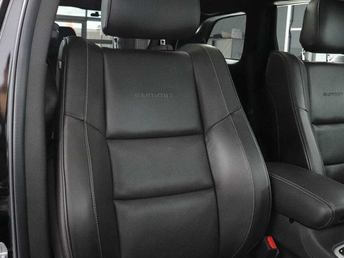 Купить Jeep Grand Cherokee с пробегом. Фото: #9