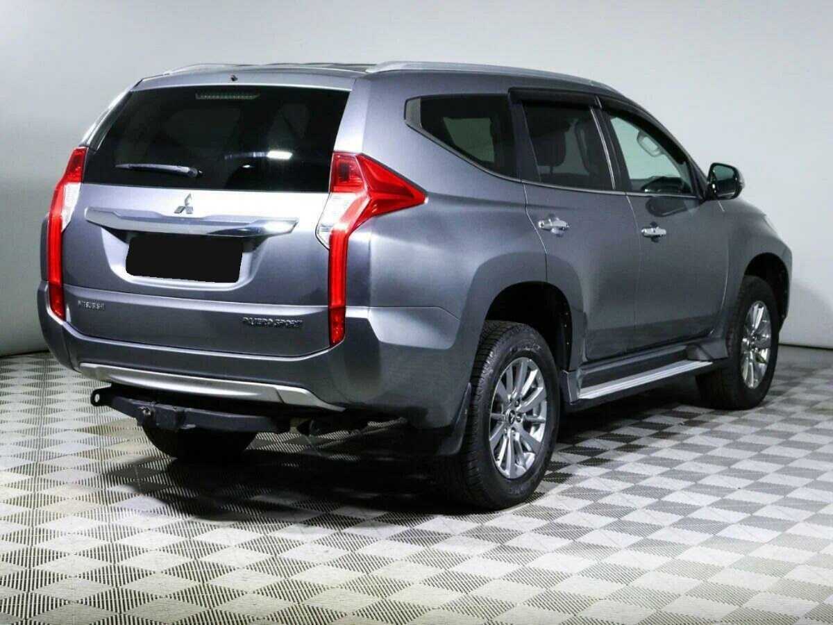 Купить Mitsubishi Pajero Sport с пробегом. Фото: #3