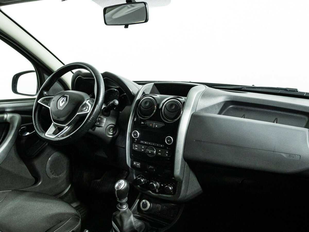 Купить Renault Duster с пробегом. Фото: #8