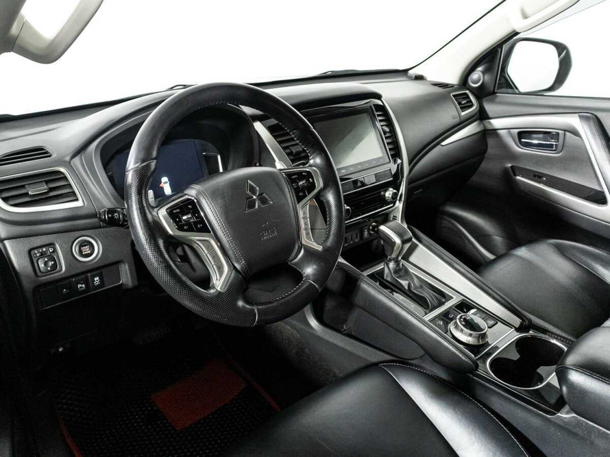 Купить Mitsubishi Pajero Sport с пробегом. Фото: #10