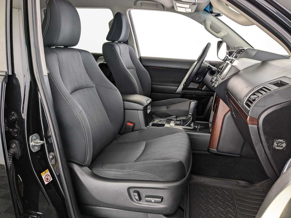 Купить Toyota Land Cruiser Prado с пробегом. Фото: #19