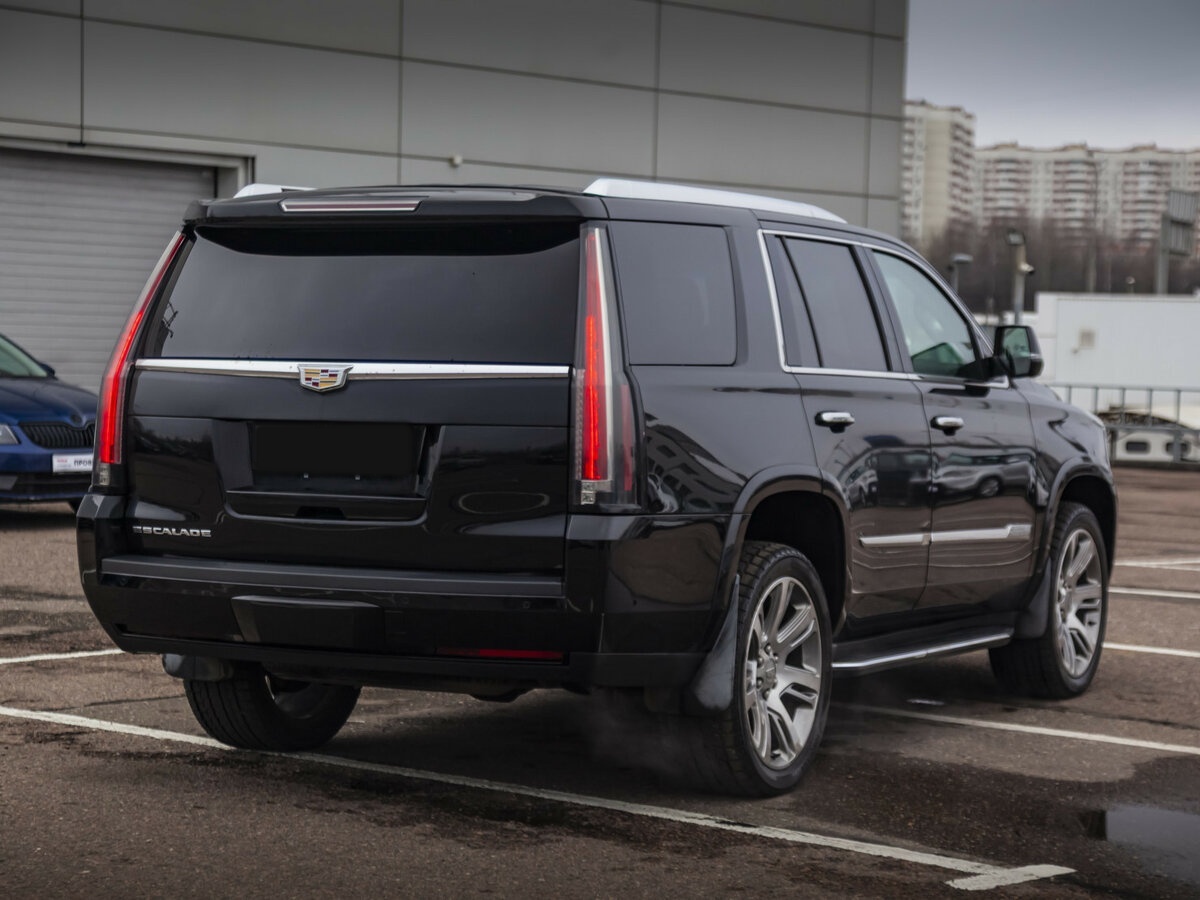 Купить Cadillac Escalade с пробегом. Фото: #4