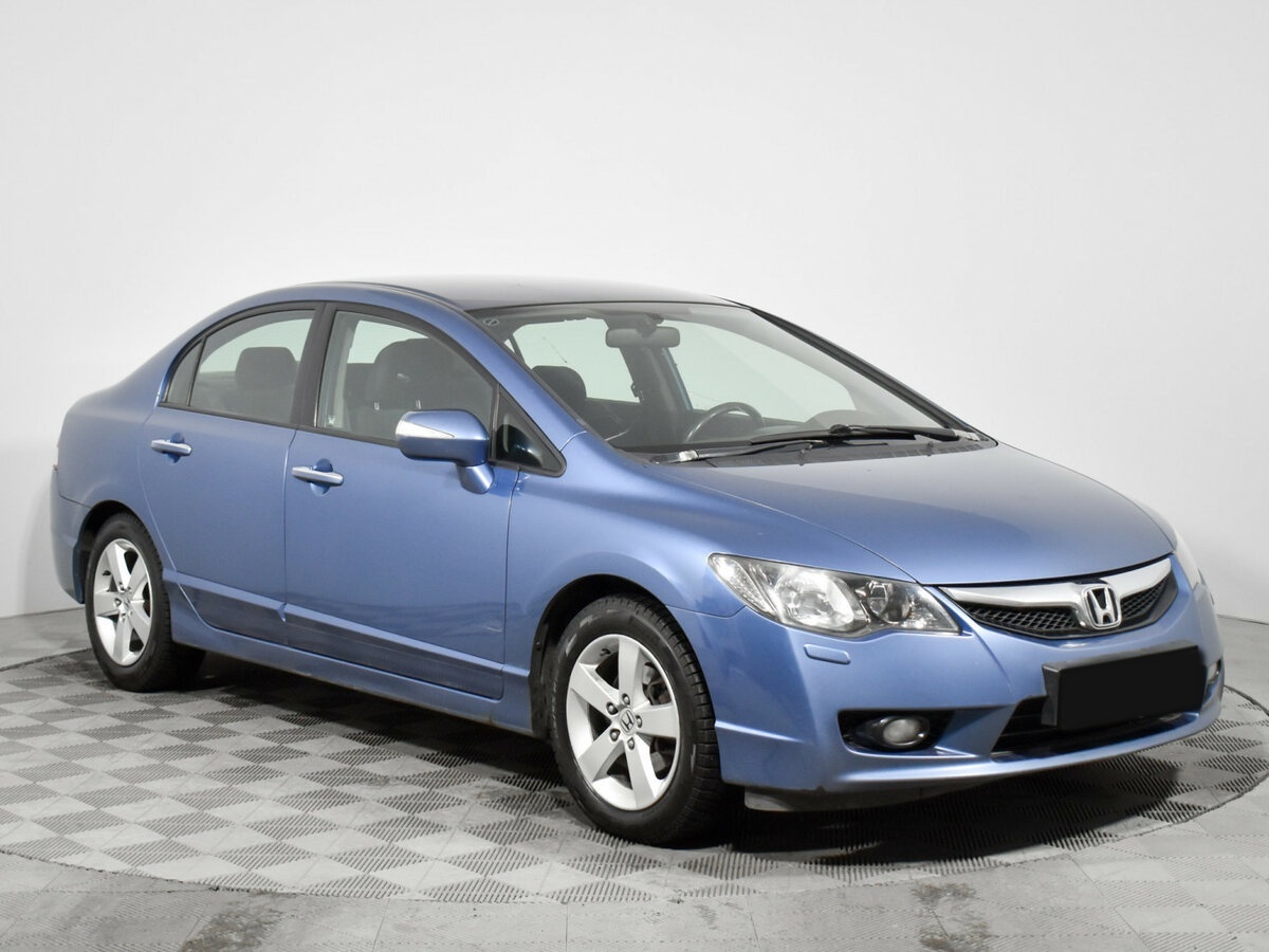 Купить Honda Civic с пробегом. Фото: #2