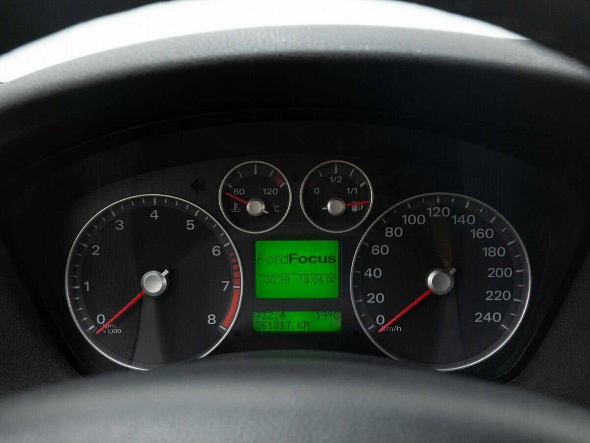 Купить Ford Focus с пробегом. Фото: #14