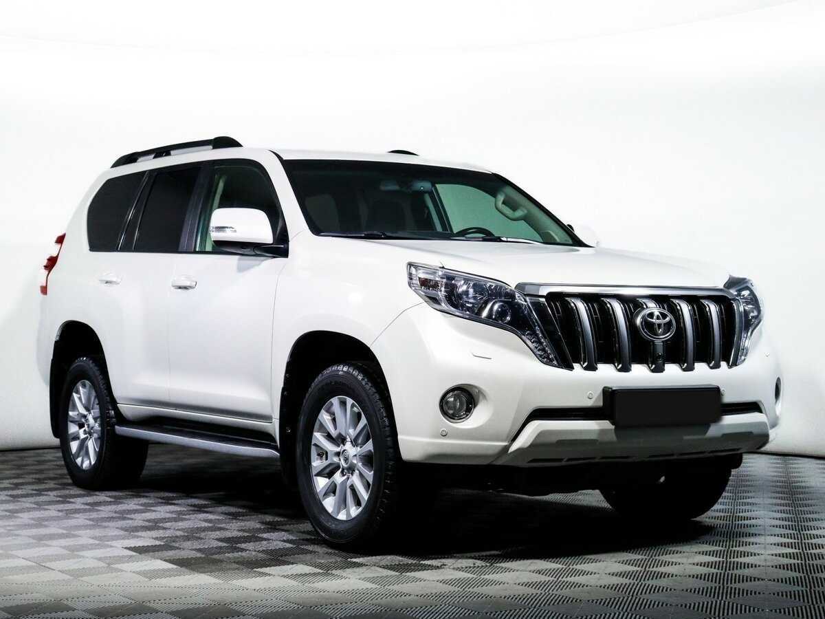 Купить Toyota Land Cruiser Prado с пробегом. Фото: #2