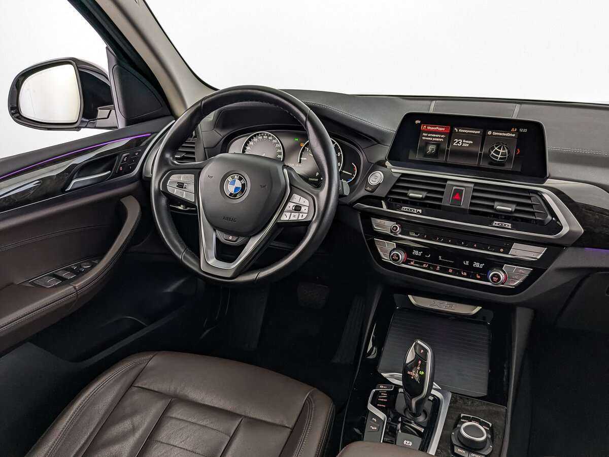 Купить BMW X3 с пробегом. Фото: #21