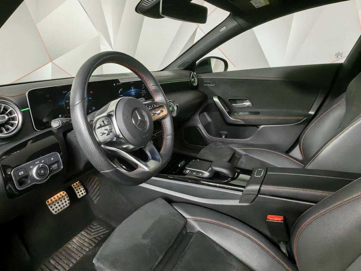 Купить Mercedes-Benz CLA с пробегом. Фото: #13