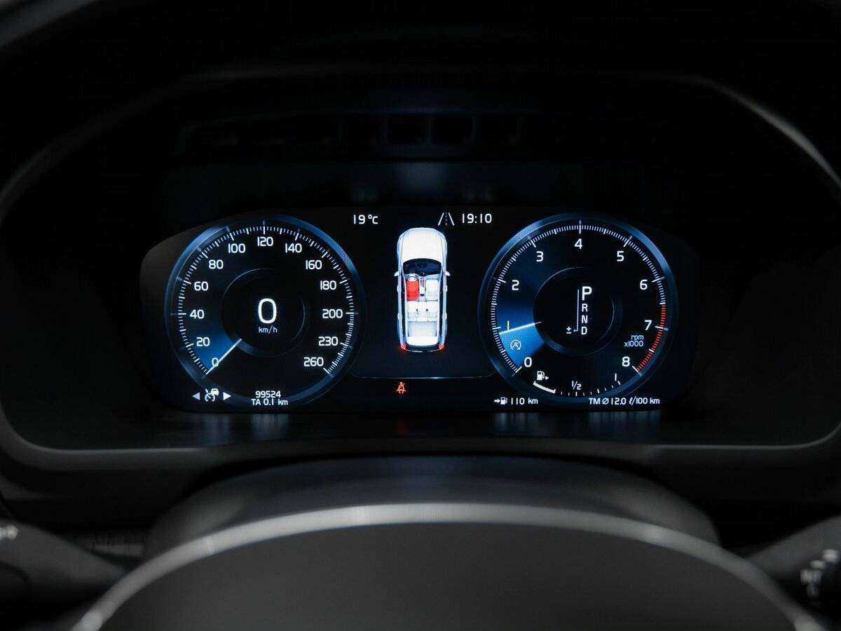 Купить Volvo XC90 с пробегом. Фото: #25