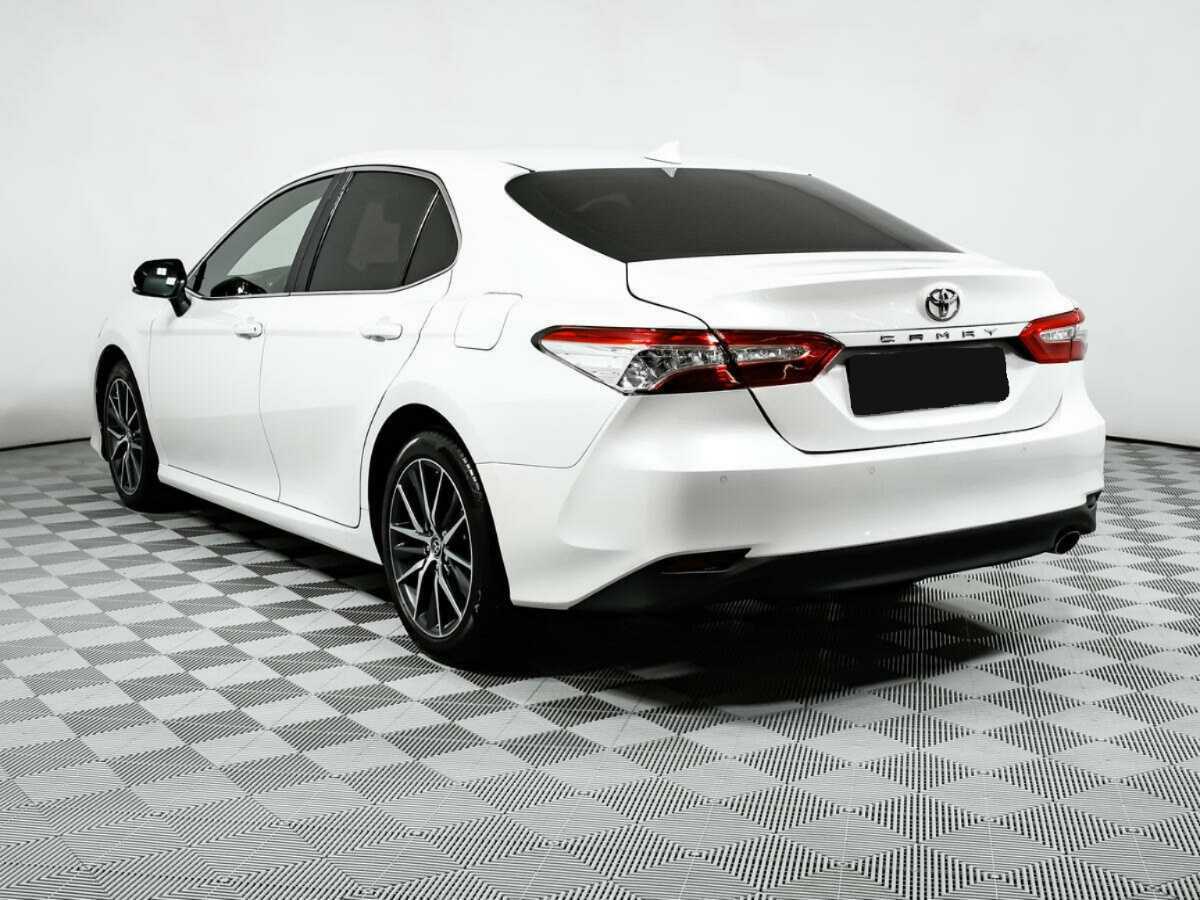 Купить Toyota Camry с пробегом. Фото: #6