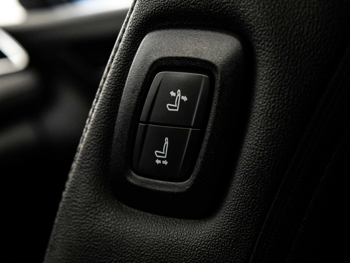 Купить Toyota Camry с пробегом. Фото: #27