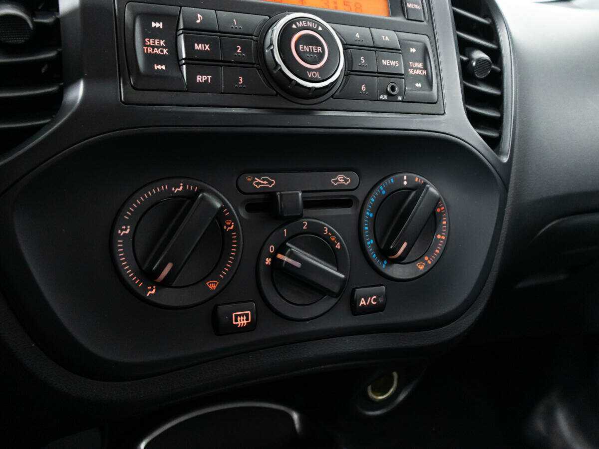 Купить Nissan Juke с пробегом. Фото: #14