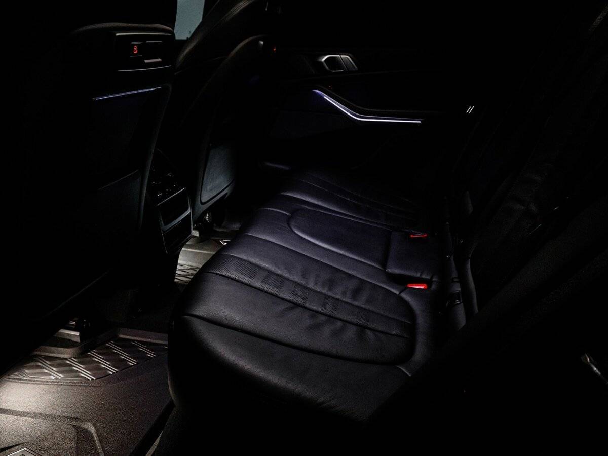 Купить BMW X5 с пробегом. Фото: #22