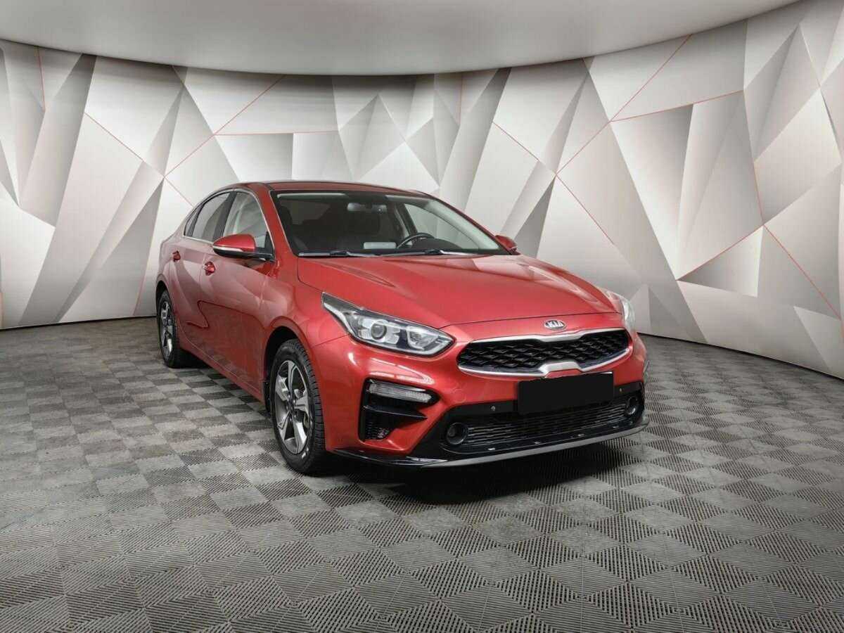 Купить Kia Cerato с пробегом. Фото: #2