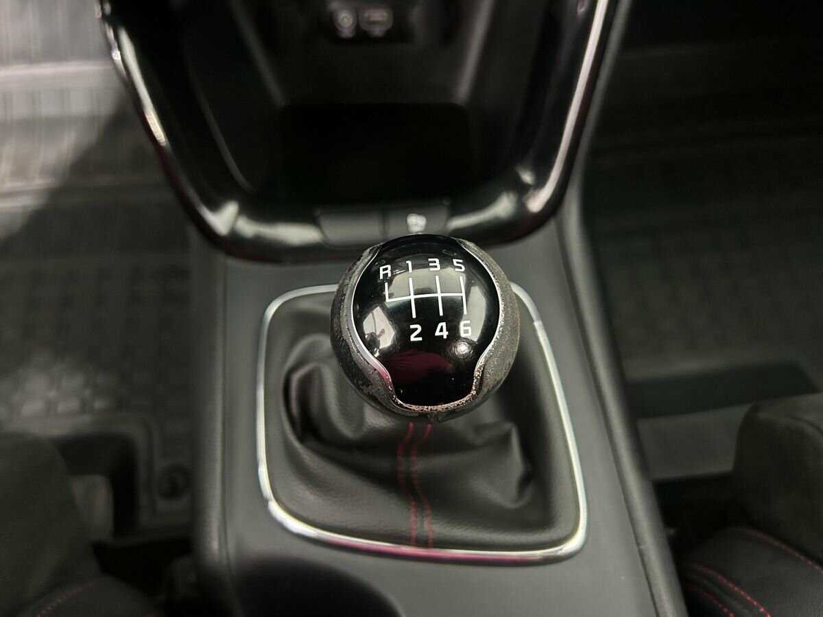 Купить Kia Ceed GT с пробегом. Фото: #12
