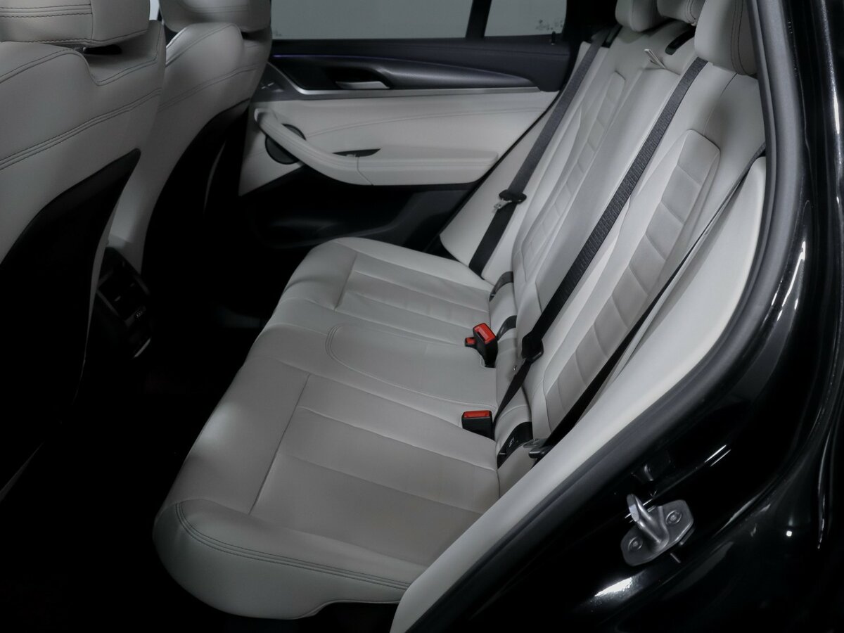 Купить BMW X3 с пробегом. Фото: #9
