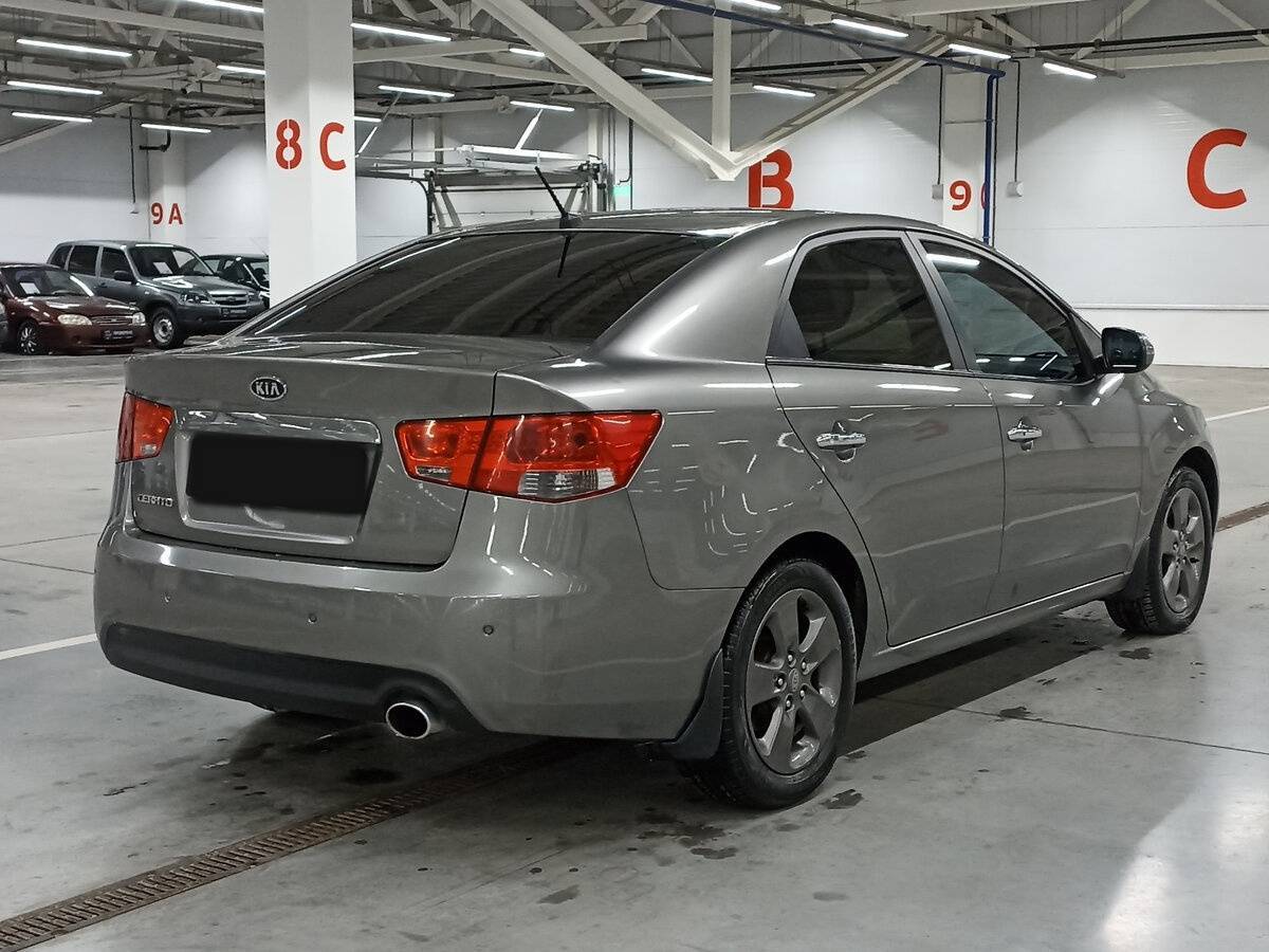 Купить Kia Cerato с пробегом. Фото: #4