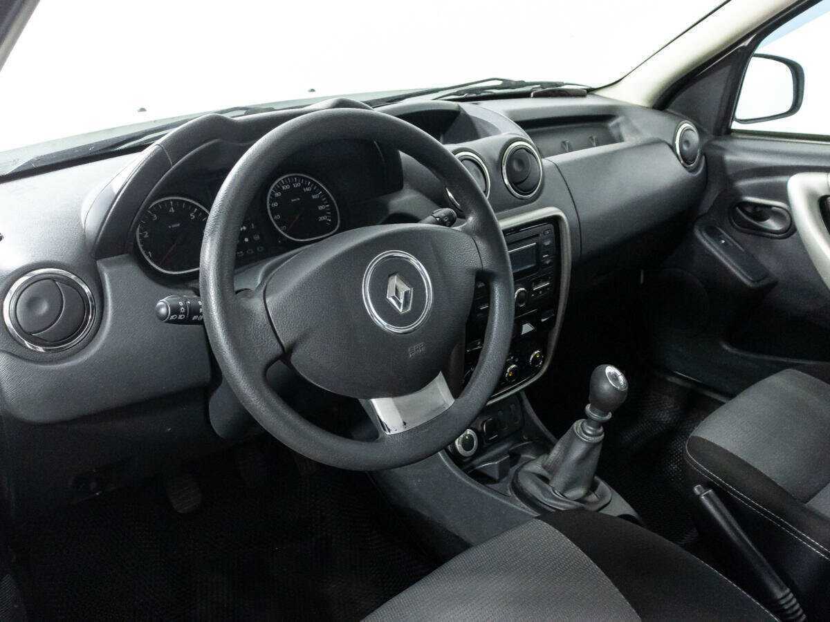 Купить Renault Duster с пробегом. Фото: #10