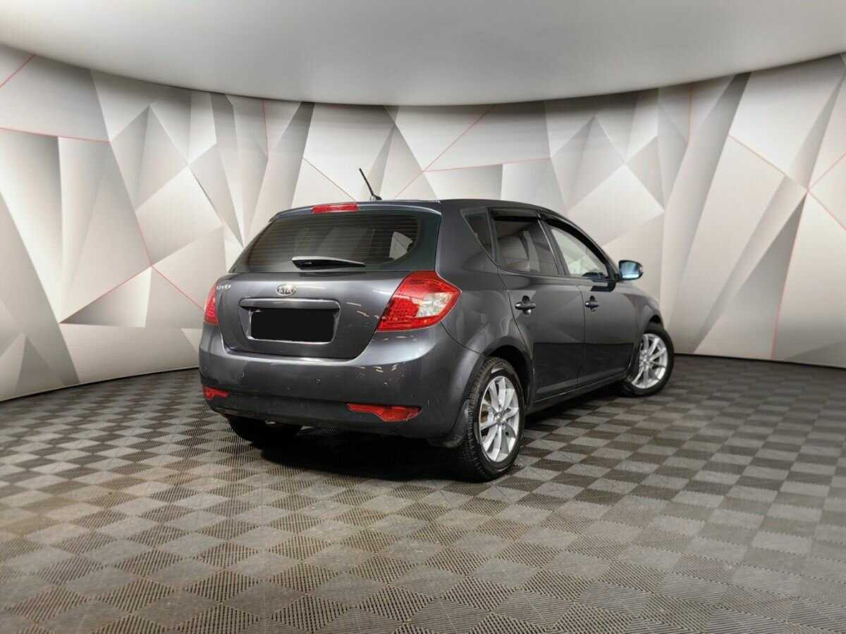 Купить Kia Ceed с пробегом. Фото: #1