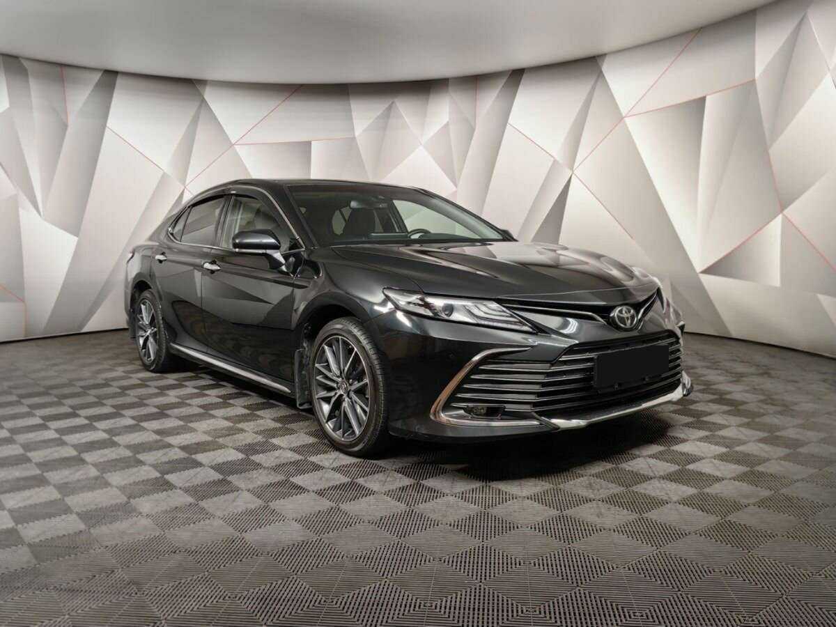 Купить Toyota Camry с пробегом. Фото: #2