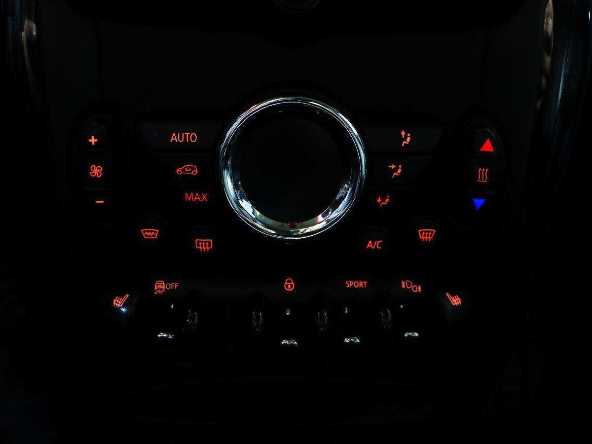 Купить Mini Countryman с пробегом. Фото: #15