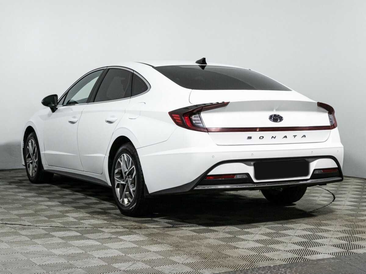 Купить Hyundai Sonata с пробегом. Фото: #6