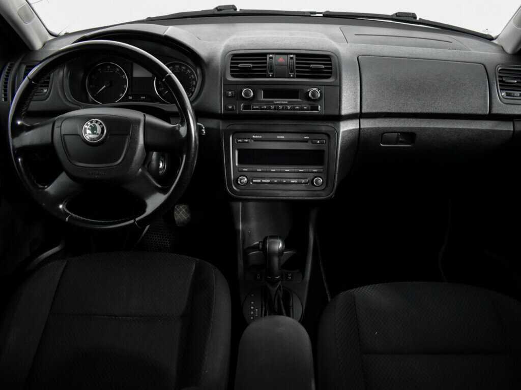 Купить Skoda Fabia с пробегом. Фото: #11