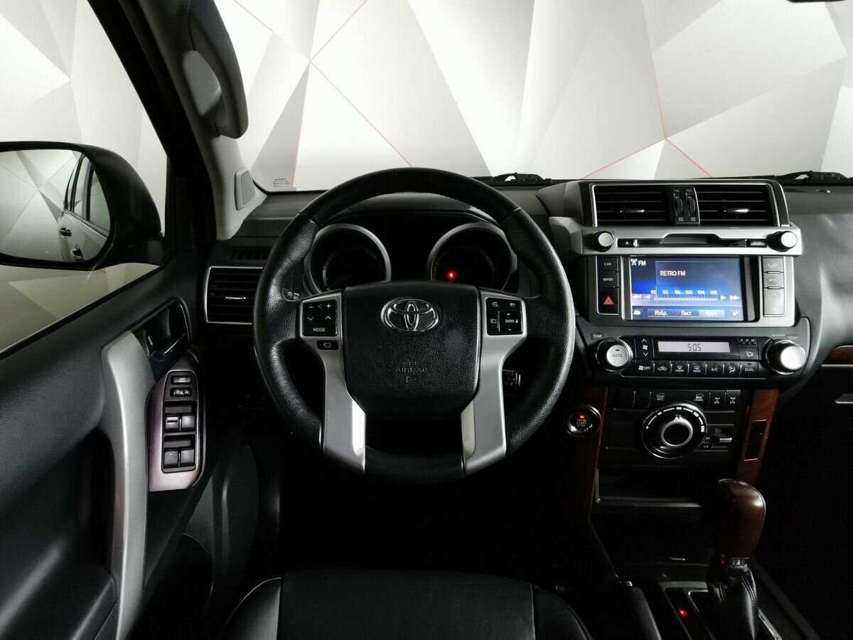 Купить Toyota Land Cruiser Prado с пробегом. Фото: #14