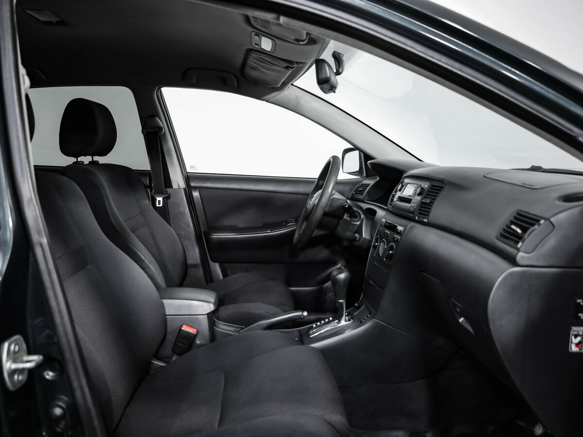 Купить Toyota Corolla с пробегом. Фото: #18