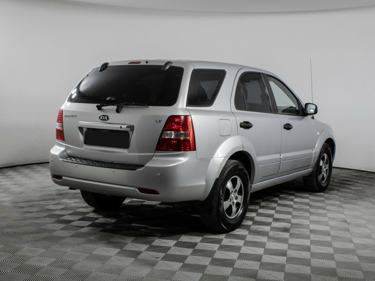 Купить Kia Sorento с пробегом. Фото: #4