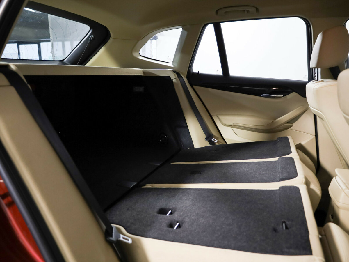 Купить BMW X1 с пробегом. Фото: #12