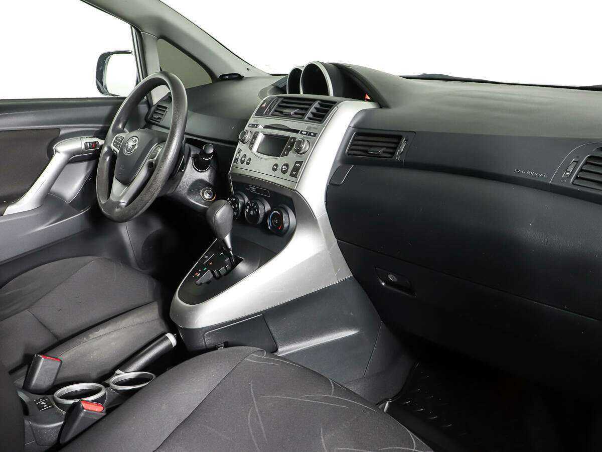 Купить Toyota Verso с пробегом. Фото: #8