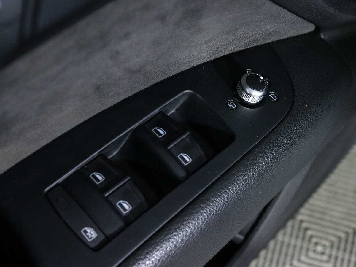 Купить Audi Q7 с пробегом. Фото: #19