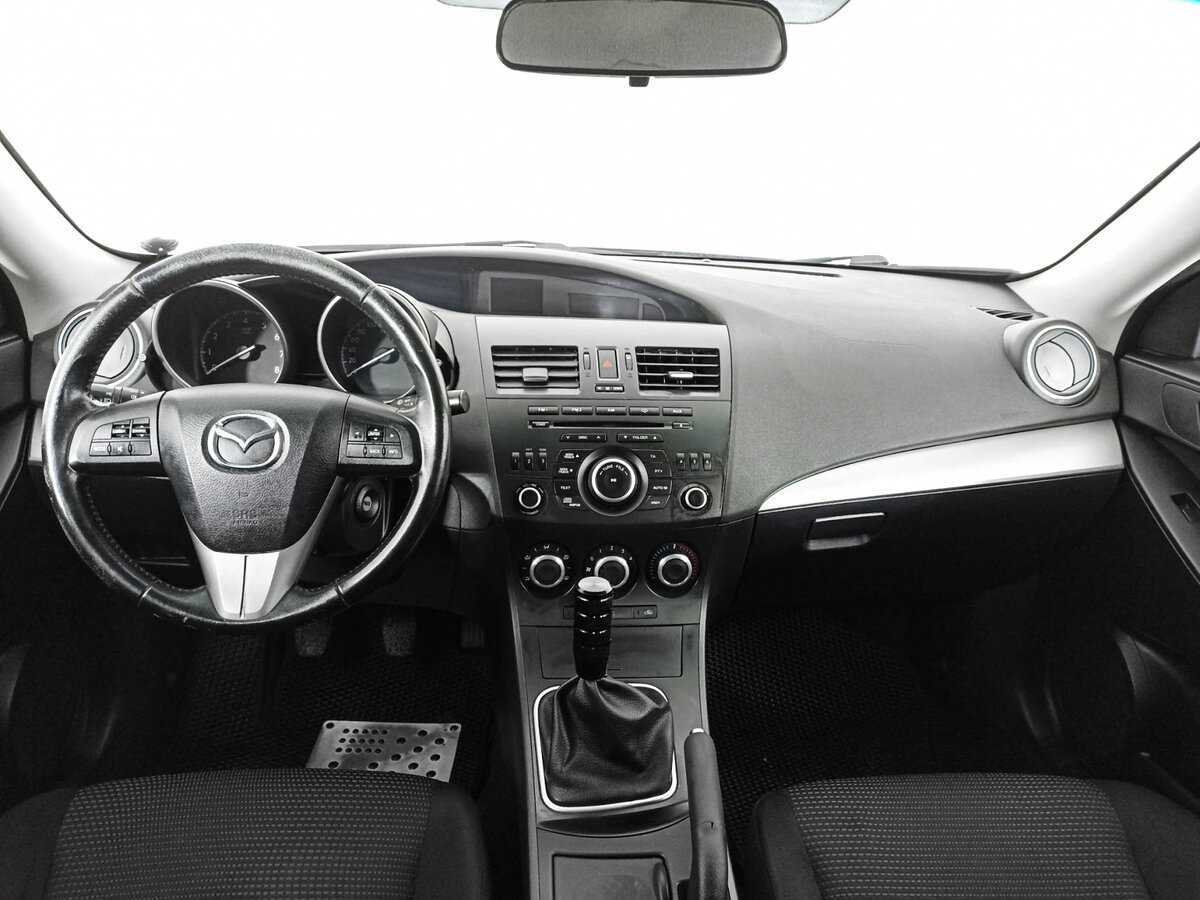 Купить Mazda 3 с пробегом. Фото: #11