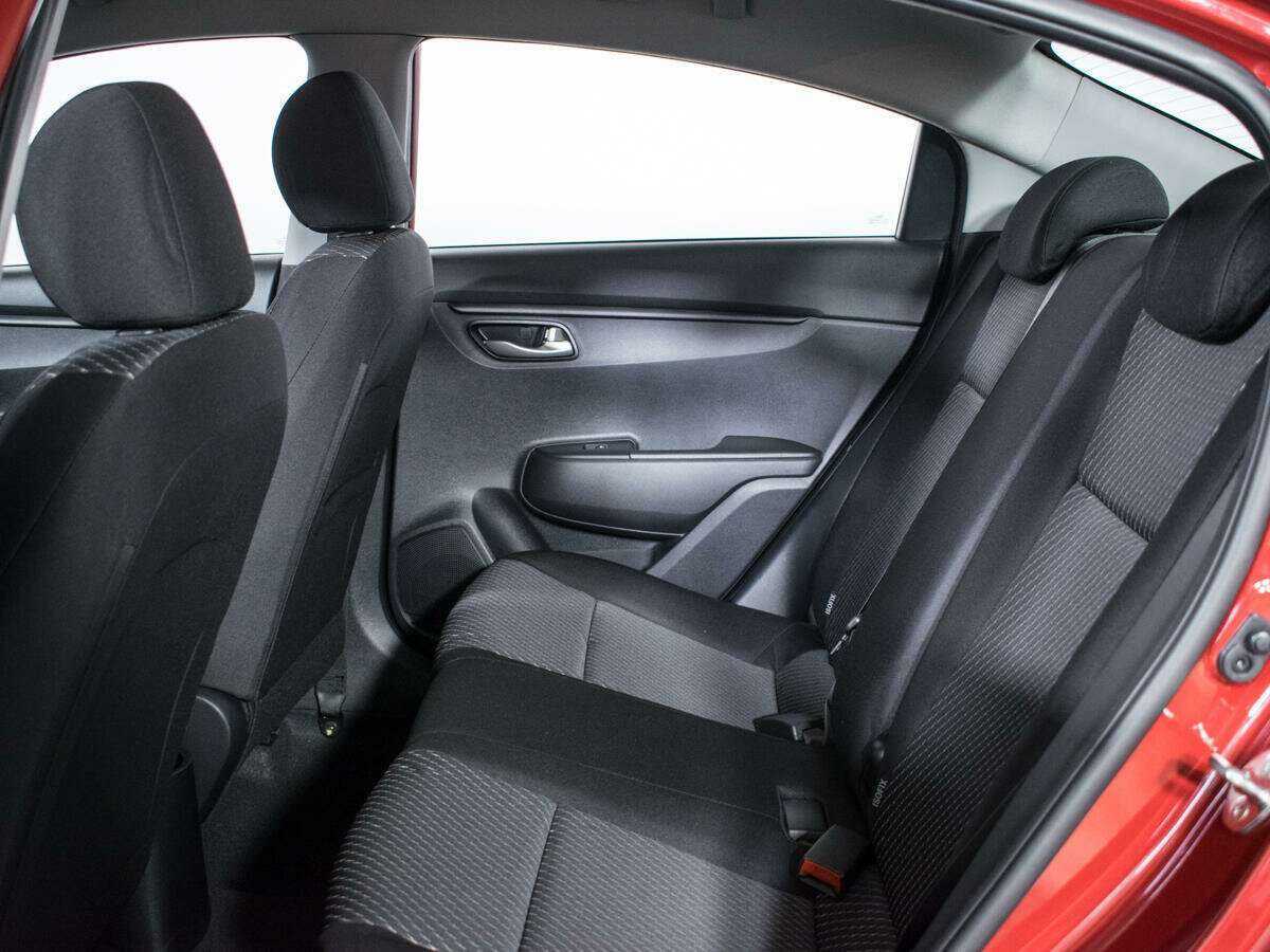 Купить Kia Rio с пробегом. Фото: #9