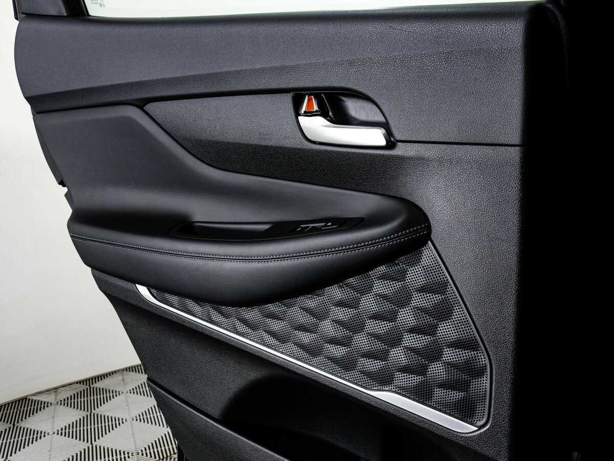 Купить Hyundai Santa Fe с пробегом. Фото: #20