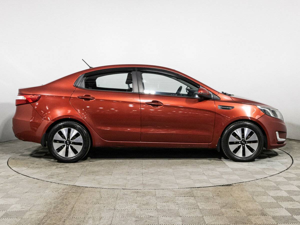 Купить Kia Rio с пробегом. Фото: #3